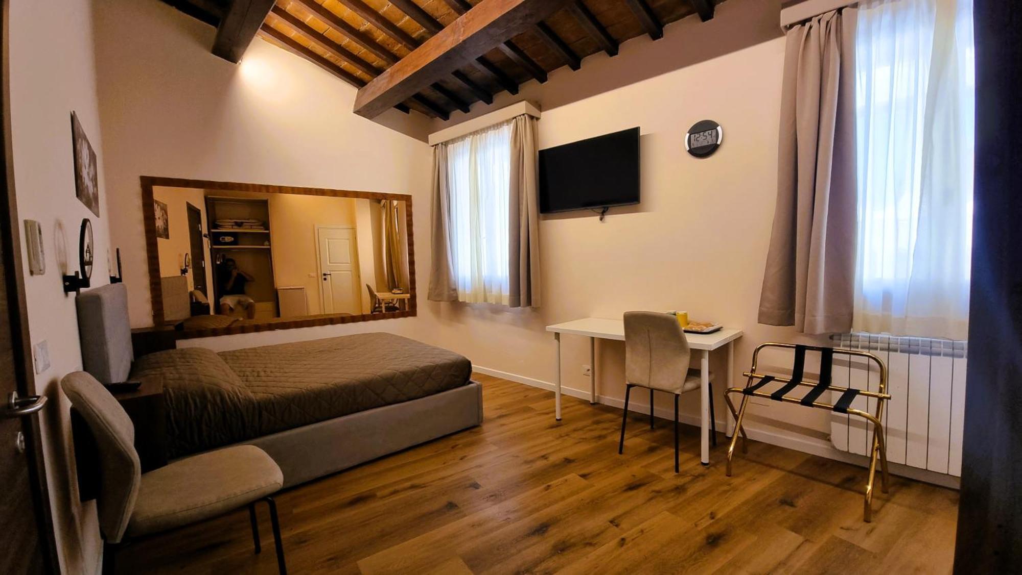 Hotel Marco'S Way Florenz Exterior foto